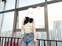 ภรรยาที่น่ารักของ NRT สามีซึ่งภรรยามีชู้ของ NRT "Mrs.Unique" คุกเข่าลงและกลายเป็นผู้หญิงเลวตัวน้อยที่ยอมจำนนต่อเจ้านายของเธอทันที