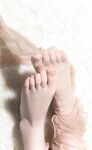 反差性感御姐人妻『玉晨』要被玩死了，趁着酒劲在朋友诱导下解锁了4个大汉虽然爽但是今天走路都有些不对