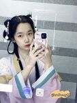The innocent young lady showing her face in 2004 [Pepper Seed] latest customization for September - Hanfu