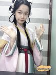 The innocent young lady showing her face in 2004 [Pepper Seed] latest customization for September - Hanfu
