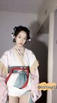 The innocent young lady showing her face in 2004 [Pepper Seed] latest customization for September - Hanfu