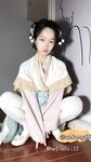 The innocent young lady showing her face in 2004 [Pepper Seed] latest customization for September - Hanfu