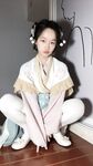 The innocent young lady showing her face in 2004 [Pepper Seed] latest customization for September - Hanfu