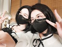 极品网红福利姬【奶咪】最新收费无水高清私拍，毕业季我与人偶的我电玩比卡丘
