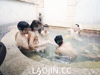 2024年流出91群P第一人【原始森林】，推特 91福利合集，組織大小群P淫趴活動幾十場，超震撼半露臉