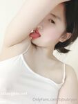 最新9月订阅福利，万人追踪OF极品露脸反差母狗【bjbubryun】私拍，天生一副欠干的脸，道具自嗨各种淫态