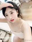 最新9月订阅福利，万人追踪OF极品露脸反差母狗【bjbubryun】私拍，天生一副欠干的脸，道具自嗨各种淫态