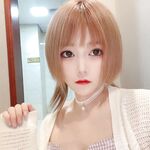強くお勧めします、何千人もの人々に追われる女神になるのではなく、お金の所有者である雌犬、情熱と福利を備えたTwitterの美しさ[Xiao Susu]、2本指の禅サルスベリのクローズアップショット彼女の胸を揉みながら