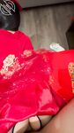 海角社区乱伦大神【会喷水的亲姐姐】最新作内射了「新婚之夜」的秀禾姐姐，还爆插了她的菊花，各种姿势潮喷