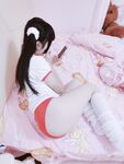 청순한 꼬리가 달린 인간형 암캐 "에로틱 꼬마 요정"복지 개인 사진 - 로리 체육복 zip