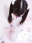 청순한 꼬리가 달린 인간형 암캐 "에로틱 꼬마 요정"복지 개인 사진 - 로리 체육복 zip