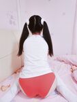 청순한 꼬리가 달린 인간형 암캐 "에로틱 꼬마 요정"복지 개인 사진 - 로리 체육복 zip