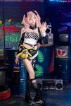 B站【Yiko湿润兔咬一口兔娘】最新『妮可三百窟』Shake it 双视角骚舞SM捆绑很顶