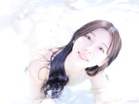 韓國嫩模【李素英】9月最新兩部VIP作品！【洗眼神器】一眼 讓人如沐春風的超級清純美少女，戲水 清涼套裝，初戀女神（1）