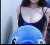 最新10月無水印訂閱！推特清純甜美巨乳女神【宮本山酒】最新福利，揉捏波霸，道具紫薇花心粉嫩，母狗屬性拉滿