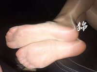 最新10月無水印訂閱！極品綠帽夫妻【孤單女王】推特福利，線下夫妻交換性愛自拍