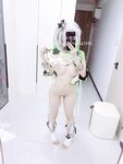 超极品可爱小萝莉『小宅酱』被爸爸用拍子打红屁股牵着狗链挨操呜呜呜好疼但是好刺激啊