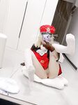 超极品可爱小萝莉『小宅酱』被爸爸用拍子打红屁股牵着狗链挨操呜呜呜好疼但是好刺激啊