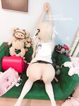 超极品可爱小萝莉『小宅酱』被爸爸用拍子打红屁股牵着狗链挨操呜呜呜好疼但是好刺激啊