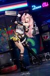 咬一口兔娘ovo-9月作品『妮可三百窟』Shake it