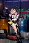 咬一口兔娘ovo-9月作品『妮可三百窟』Shake it