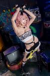 咬一口兔娘ovo-9月作品『妮可三百窟』Shake it