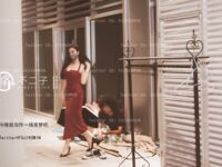 【深夜企划】极品模特【峰不二子】-给流浪汉送温暖