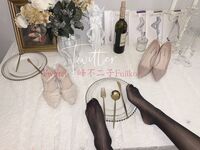 【深夜企劃】極品模特【峰不二子】-露臉私拍流出199檔次