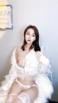 【深夜企划】极品模特【峰不二子】-露脸私拍流出699档次