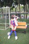 [심야 프로젝트] 최고의 모델 [미스 이해] - 월드컵 섹시 축구 아가씨가 바에서 노출된 그녀의 매력적인 몸매를 공개하여 손님을 유혹합니다.