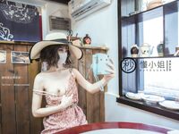 [โครงการดึก] นางแบบที่ดีที่สุด [มิสเข้าใจ] - กู่เฉิงเปิดเผยและขอให้ผู้โชคดีที่สัญจรไปมาถ่ายรูปเซ็กซี่มอบให้เขา