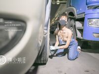 【深夜企划】极品模特【懂小姐】-打工人苦中作乐