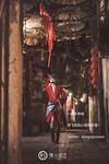 【深夜企划】极品模特【懂小姐】-花木兰古城Cosplay倾国倾城，被路人发现拍下威胁吃豆腐