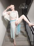 反差御姐人妻『菟菟夫妻』这样的感觉好刺激，绿帽狗看着我疯狂的添吸小哥哥的鸡棒