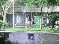 性感良家尤物人妻『ALY』5p成就達成啦，同時面對四根肉棒一起興奮到不知道先從哪個開始，一直求著各位爸爸操我