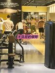 最新10月无水首发！魔都绿帽调教博主【大鸟哥的母狗】推特福利，极品淫妻，可乐灌肠肛门内射叠罗汉3P黑人群P