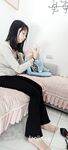 2024年【重磅核弹】20岁女大学生【奶妮】VIP福利，床上像个情窦初开的邻家小妹，呻吟声超绝，让人受不了