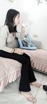 2024年【重磅核弹】20岁女大学生【奶妮】VIP福利，床上像个情窦初开的邻家小妹，呻吟声超绝，让人受不了