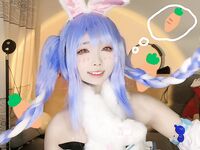 【一團墨染w】福利姬中極品，神仙顏值，幼態蘿莉-天空