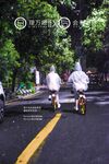 【深夜企划】极品模特【理万姬】-雨夜小黄车真空骑行雪白娇躯美臀翘乳嫩穴一览无余