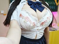 Big Breasted Welfare Princess @yura0v0yura ผลงานการ์ตูนสไตล์ชีวิตจริง 6