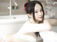婕咪 - 給學長的承諾制服下慾望原來是那麼激烈