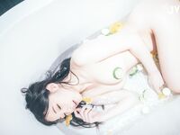 Jie Mi - Bạn gái du lịch hàng ngày vui vẻ