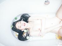 Jie Mi - Bạn gái du lịch hàng ngày vui vẻ