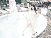 Jie Mi - Bạn gái du lịch hàng ngày vui vẻ