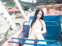Jie Mi - Bạn gái du lịch hàng ngày vui vẻ