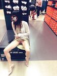 Wanita muda terdedah @zlovethree rakaman gambar peribadi