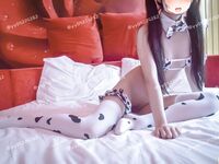 粉嫩白虎福利姬@叶子尺度私拍视图