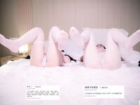 粉嫩白虎福利姬@叶子尺度私拍视图