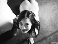태국 중국인 여성모델 "페리" 대규모 일상 생활 모습이 사적인 BDSM 남녀가 모두 사적으로 먹는 모습을 많이 보여준다